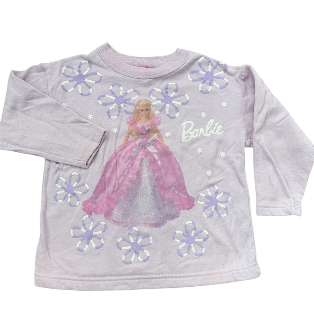 Rare Vintage Y2K
1997 Mattel Barbie Crewneck